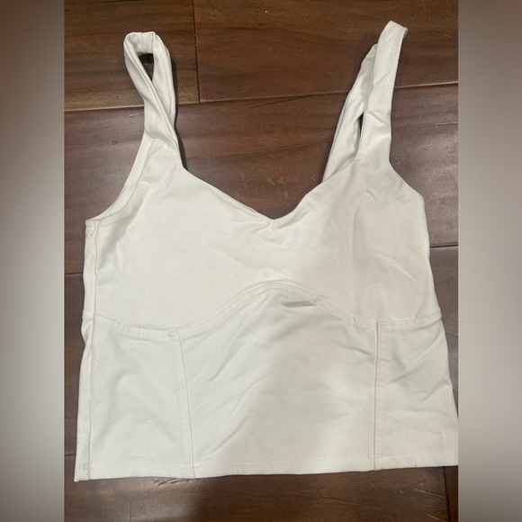 Abercrombie and Garage Tank Top Lot - Picture 6 of 7